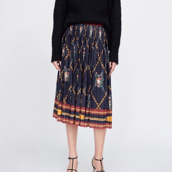 Zara Dresses & Skirts - Zara floral midi skirt